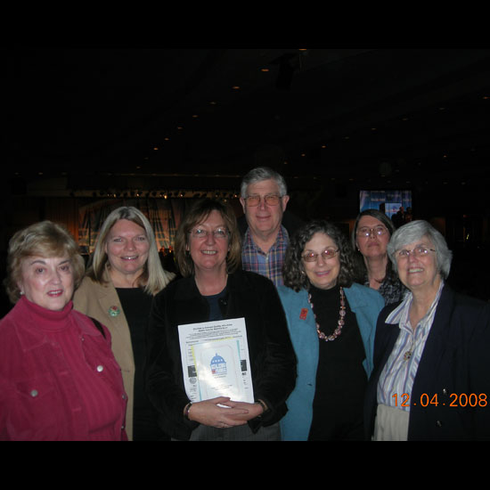 Susan Leslie and other UUs pose for a picture at Democracy Days in Washington, DC, December 4, 2008. Photo courtesy Susan Leslie.