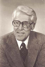 Paul Carnes, UUA President 1977-1979 UUA Archives.