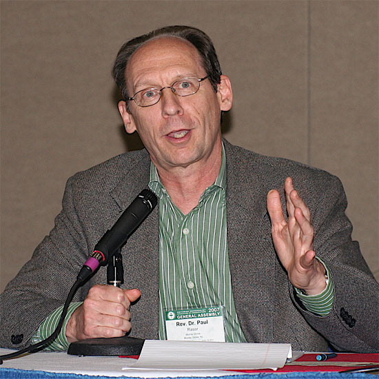 Rev. Paul Rasor. Photo by Helio Fred Garcia.