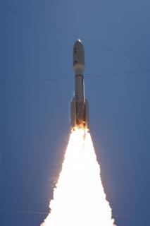 An Atlas V rocket launches with the Juno spacecraft payload from Space Launch Complex 41 at Cape Canaveral Air Force Station in Florida on Friday, August 5, 2011. 