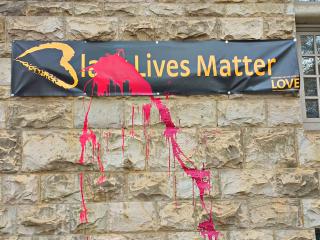 Black Lives Matter banner vandalized at First Unitarian Society of Denver, CO